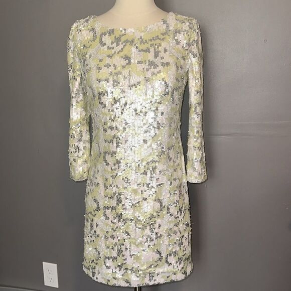 French Connection -  Dress in Animal Wave Sequin Sz 4 White Multi - Picture 6 of 11